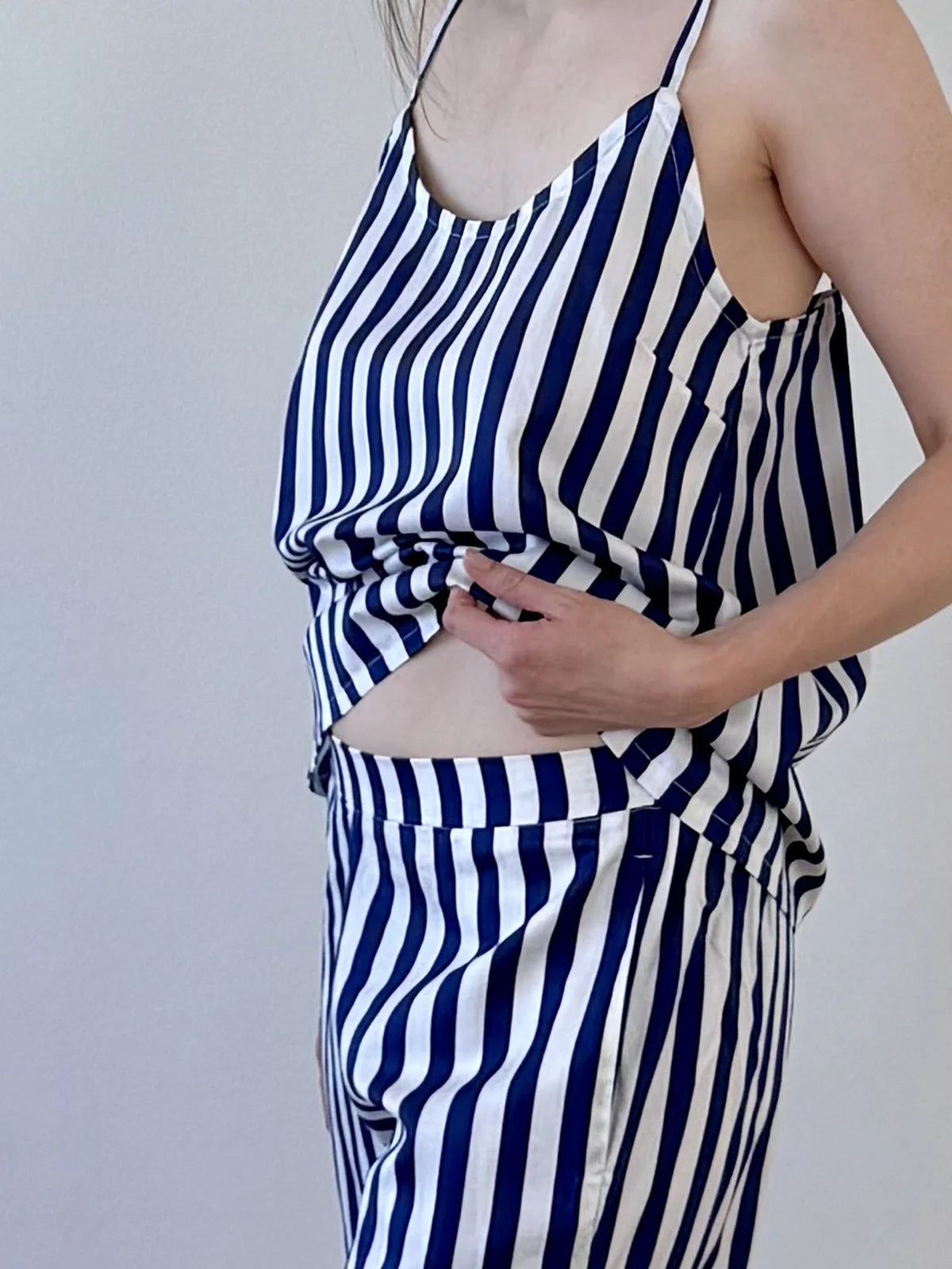 Tílko na spaní — Navy Stripes
